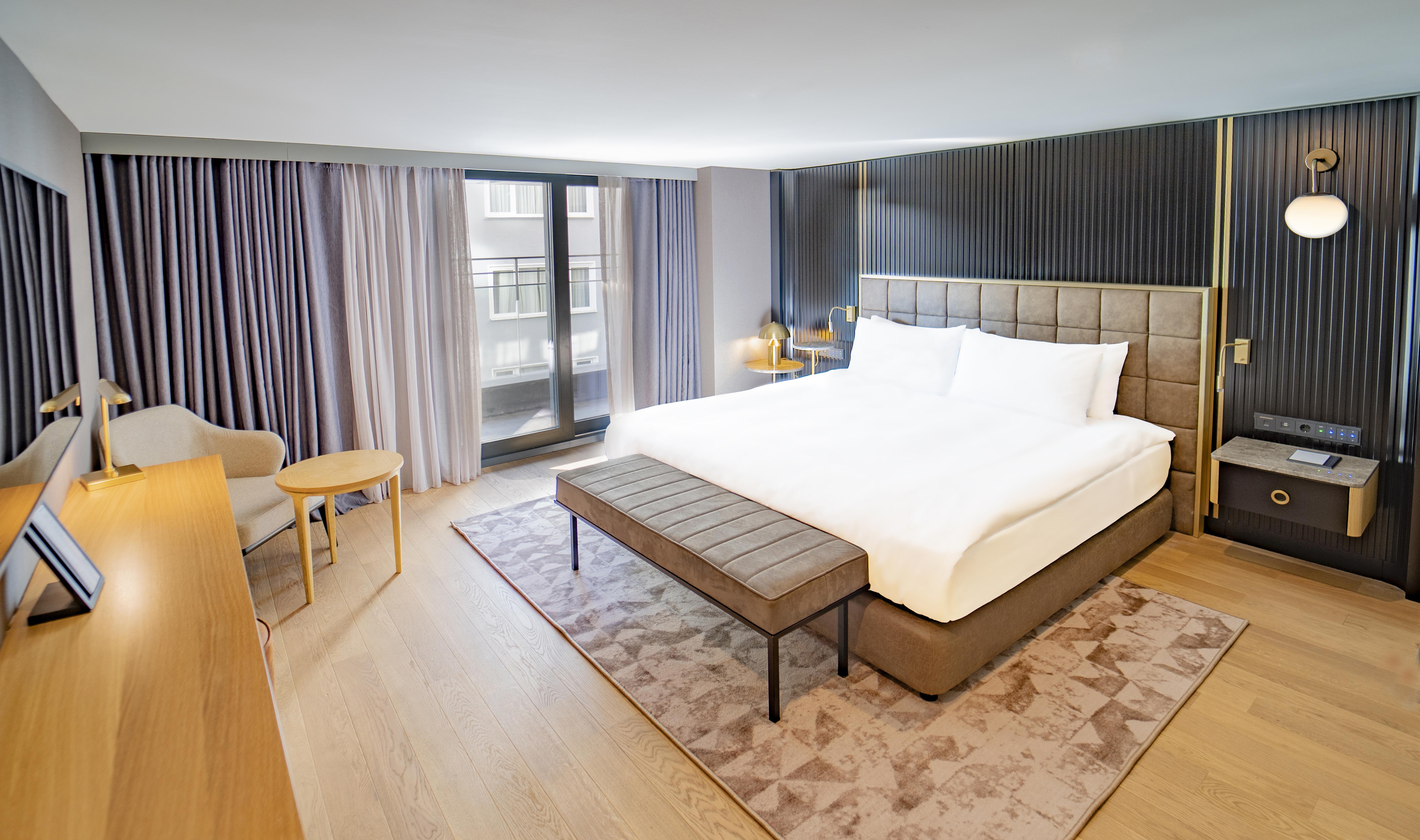 Sofitel Istanbul Taksim Hotel Exterior foto A bedroom at the hotel