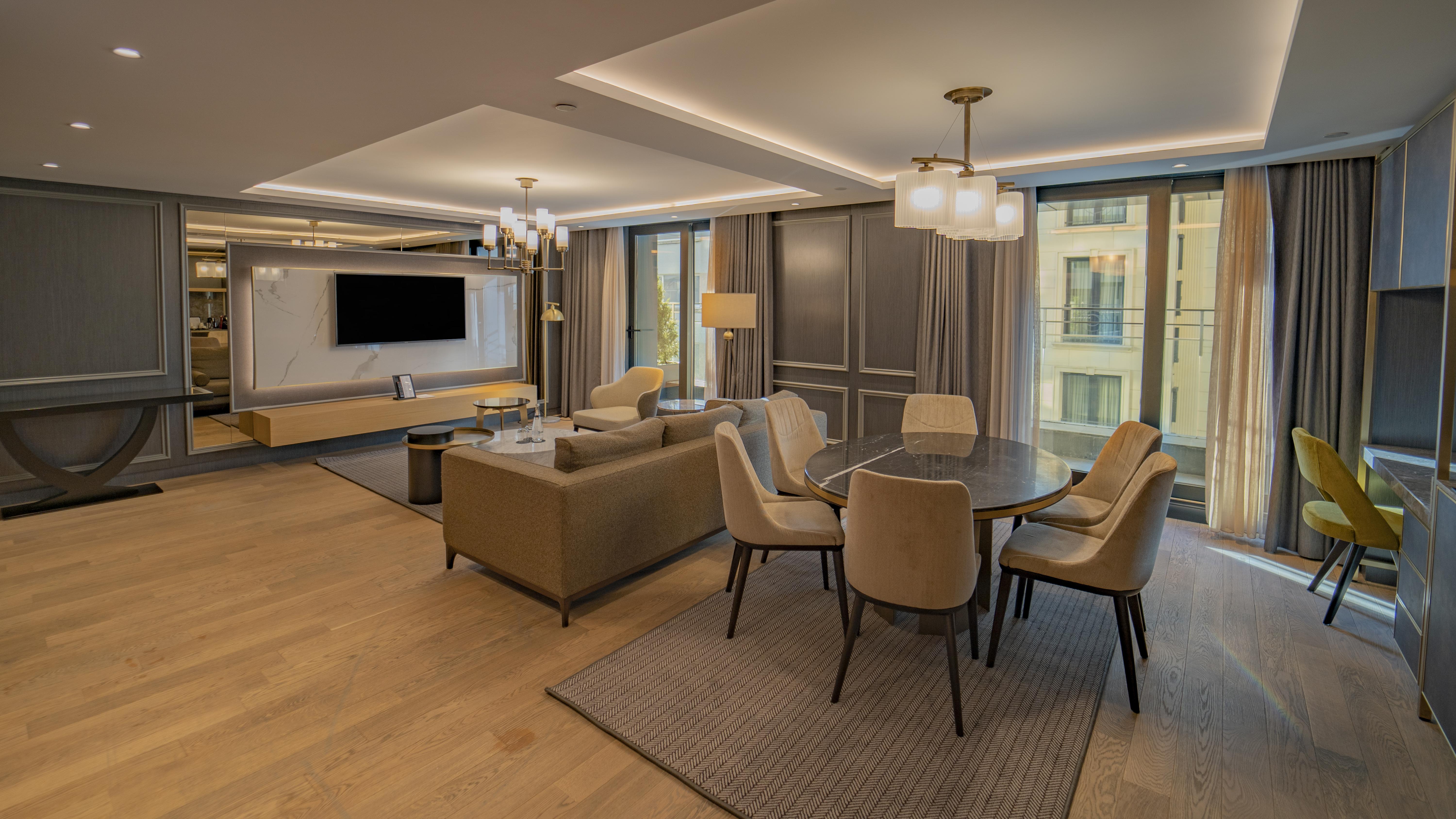 Sofitel Istanbul Taksim Hotel Exterior foto A suite at the hotel
