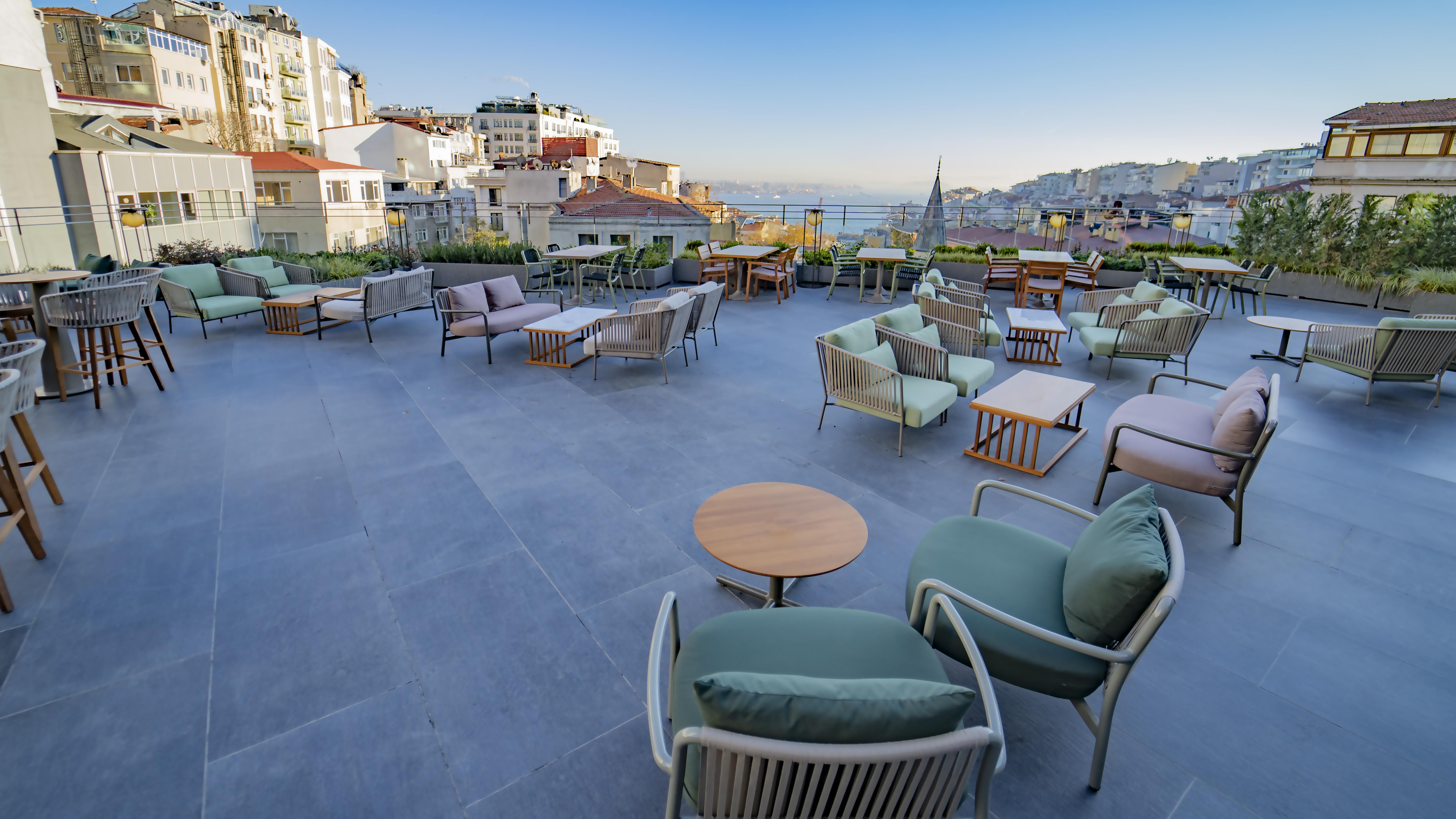 Sofitel Istanbul Taksim Hotel Exterior foto Rooftop terrace
