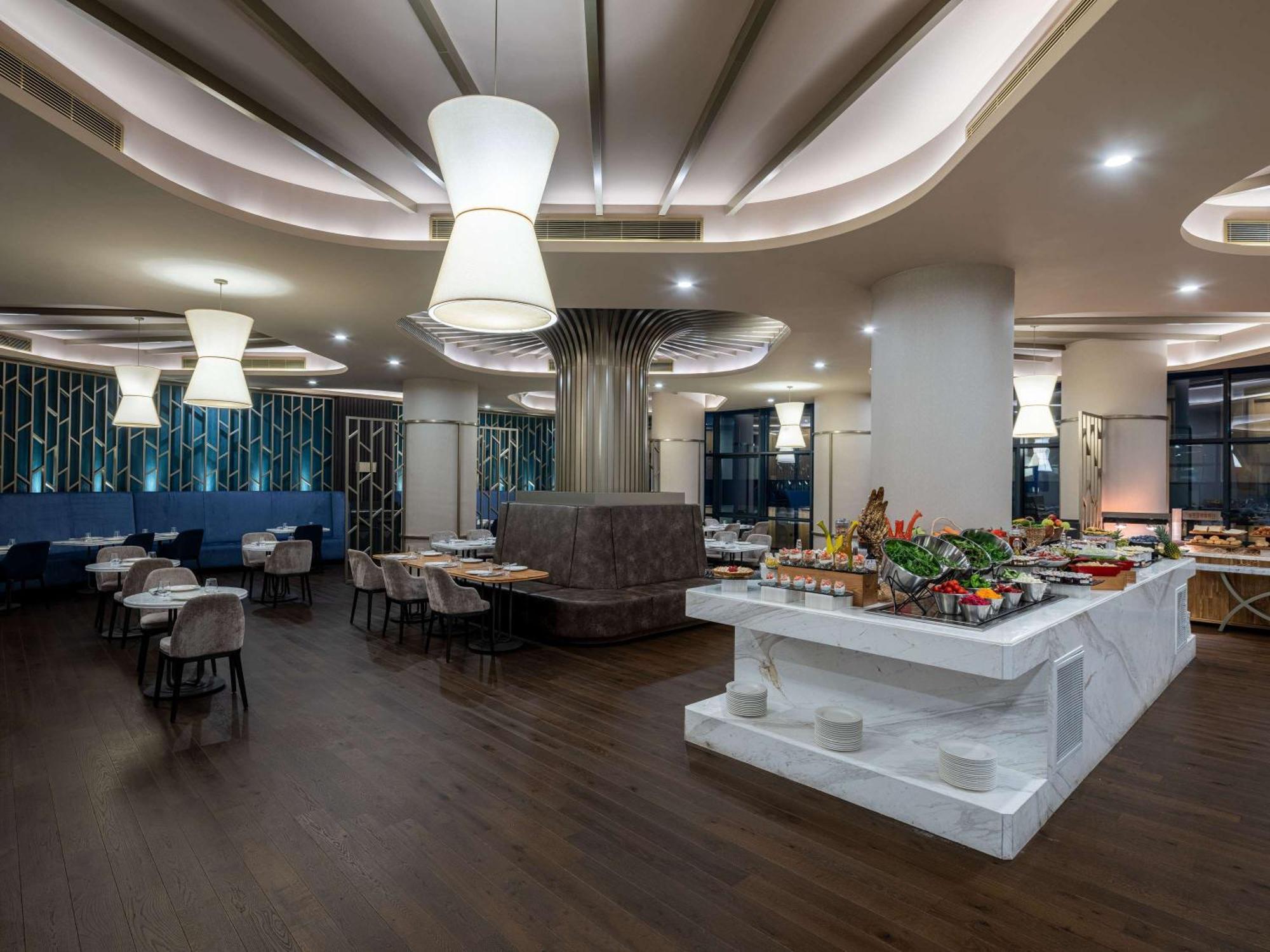 Sofitel Istanbul Taksim Hotel Exterior foto The restaurant