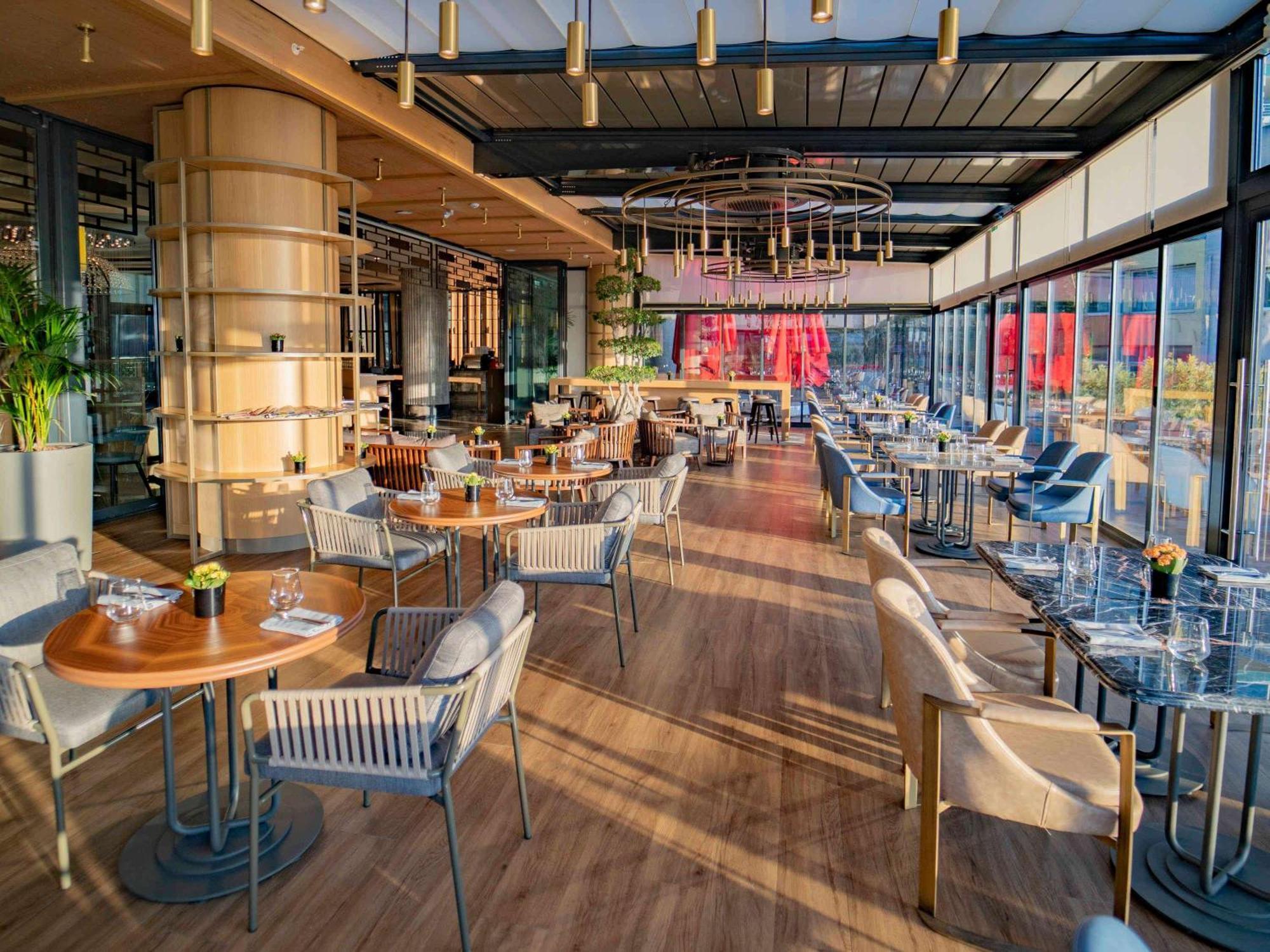 Sofitel Istanbul Taksim Hotel Exterior foto The Terrace