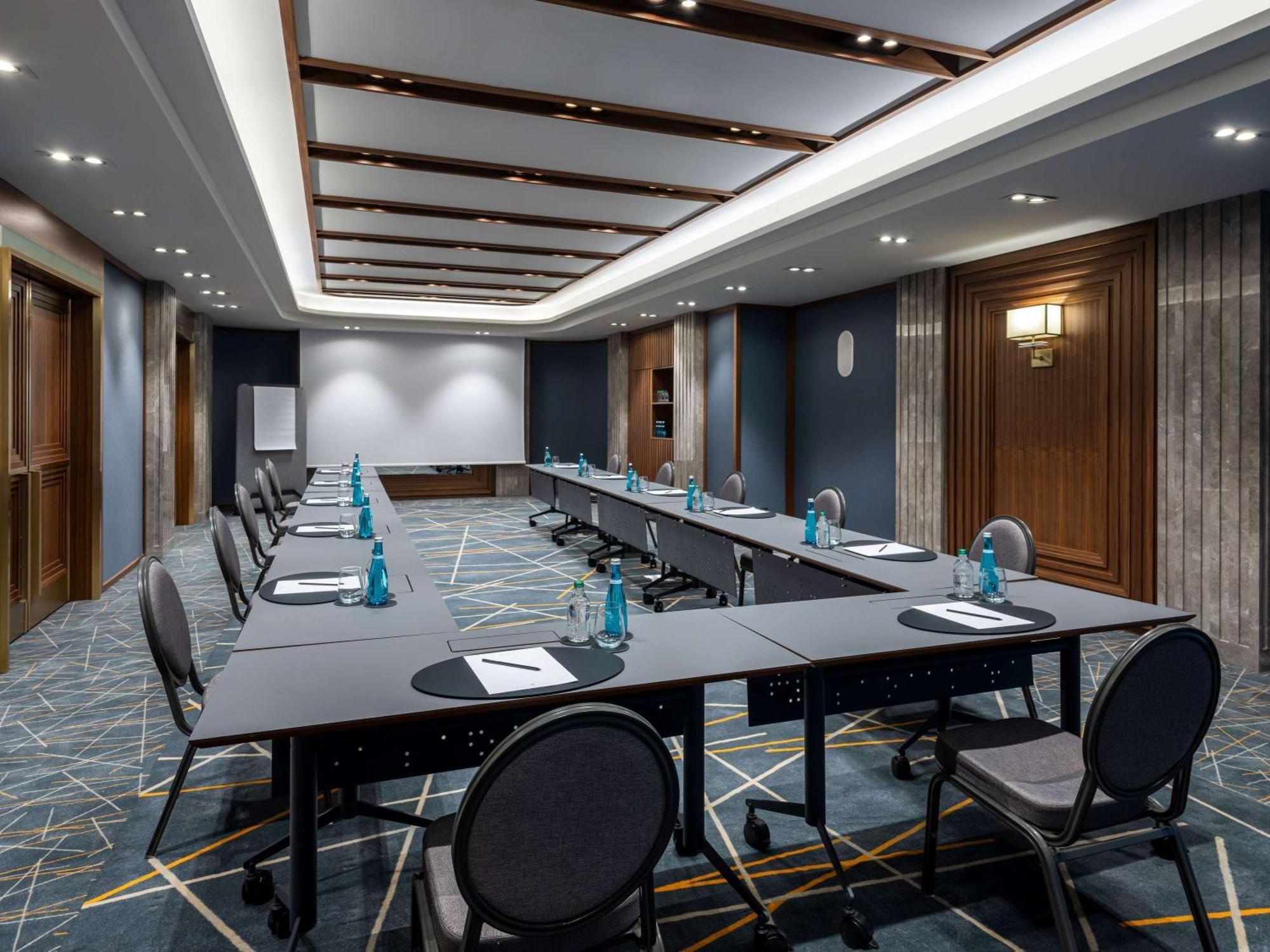 Sofitel Istanbul Taksim Hotel Exterior foto Meeting room